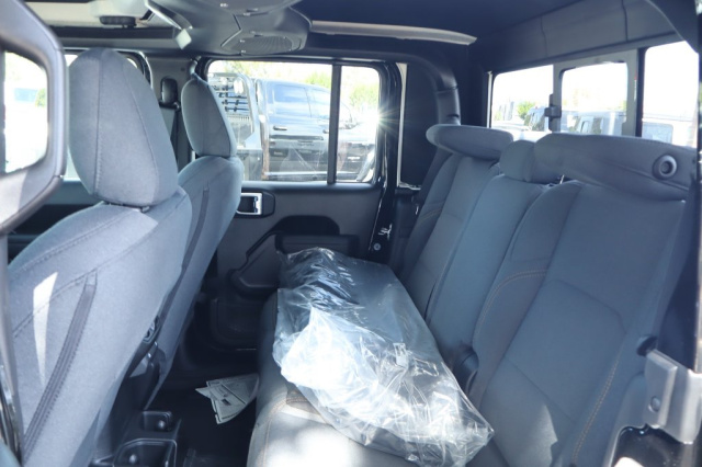 New 2026 Jeep Gladiator Sport S  in Norco, CA 33