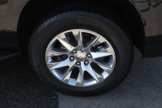 Used 2026 Chevrolet Suburban Premier  in Norco, CA 12