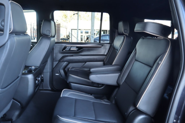 Used 2026 Chevrolet Suburban Premier  in Norco, CA 33