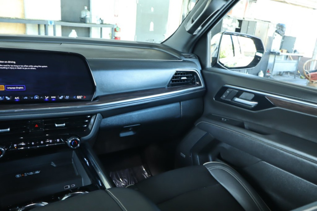 Used 2026 Chevrolet Suburban Premier  in Norco, CA 29