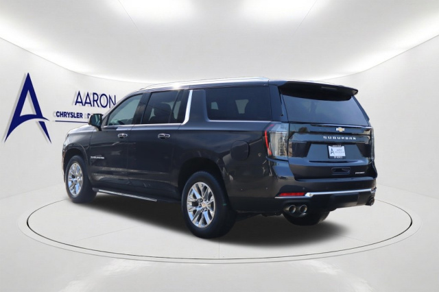 Used 2026 Chevrolet Suburban Premier  in Norco, CA 6