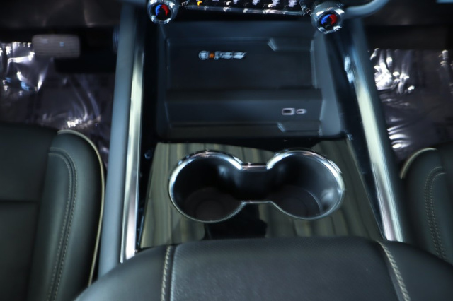 Used 2026 Chevrolet Suburban Premier  in Norco, CA 30