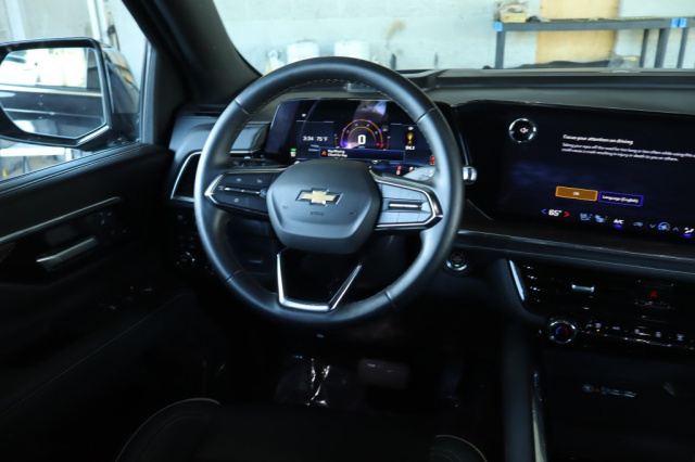 Used 2026 Chevrolet Suburban Premier  in Norco, CA 26