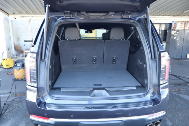 Used 2026 Chevrolet Suburban Premier  in Norco, CA 36