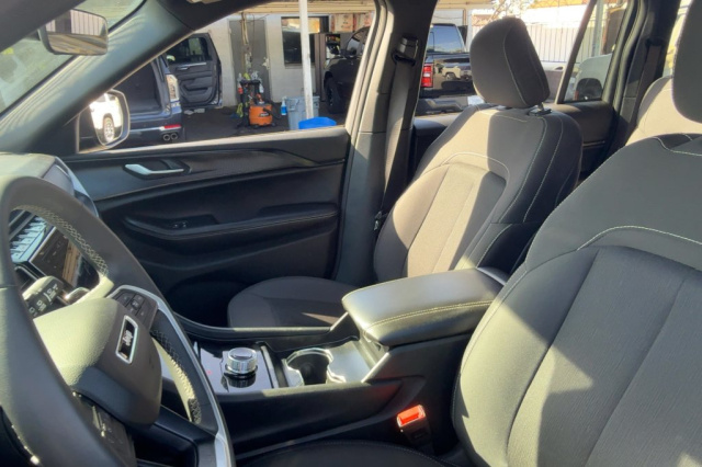 Used 2025 Jeep Grand Cherokee Laredo  in Norco, CA 10