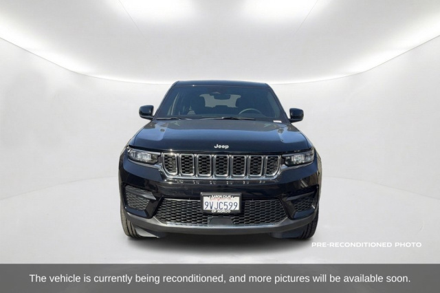 Used 2025 Jeep Grand Cherokee Laredo  in Norco, CA 1