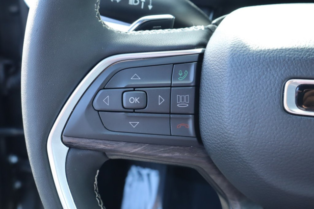 Used 2025 Jeep Grand Cherokee L Limited  in Norco, CA 22
