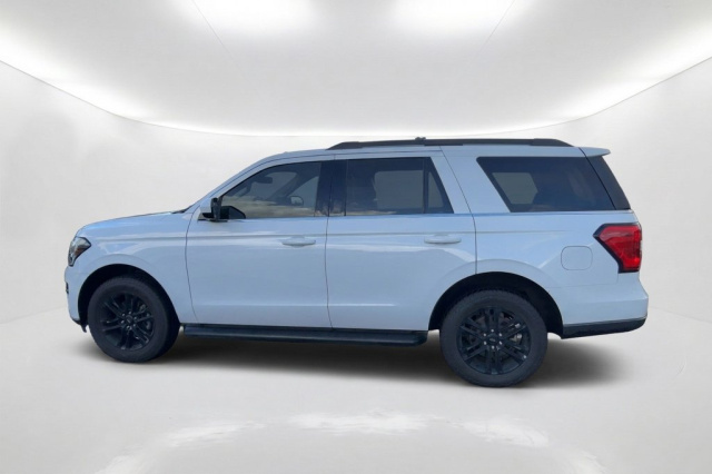 Used 2024 Ford Expedition XLT  in Norco, CA 8