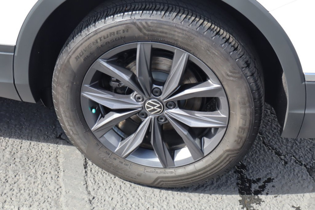 Used 2024 Volkswagen Tiguan 2.0T SE  in Norco, CA 12