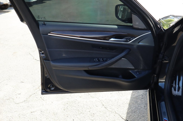 Used 2022 BMW 5 Series 530i  in Norco, CA 17