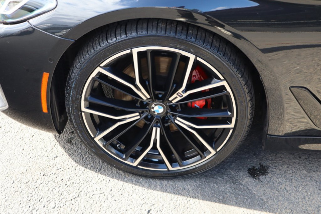 Used 2022 BMW 5 Series 530i  in Norco, CA 13