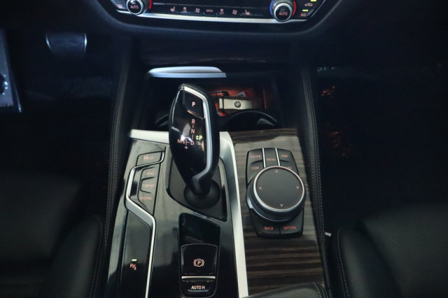 Used 2022 BMW 5 Series 530i  in Norco, CA 30