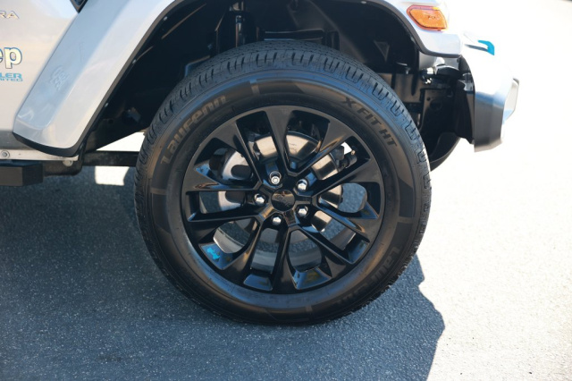 Used 2022 Jeep Wrangler Unlimited Sahara 4xe  in Norco, CA 8