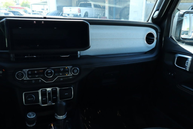 Used 2025 Jeep Wrangler Sahara  in Norco, CA 30