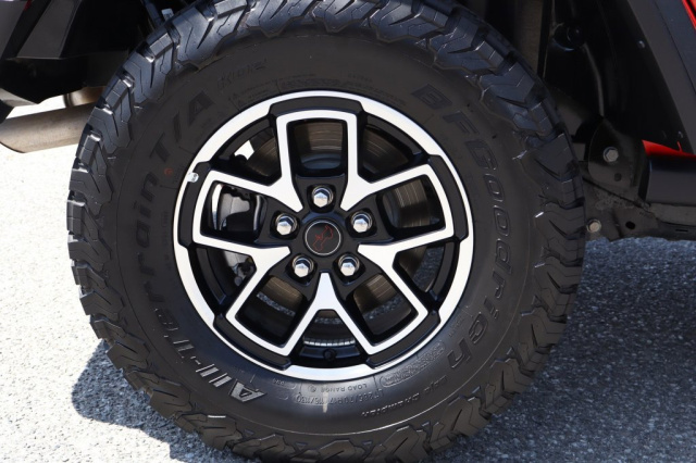 Used 2025 Jeep Wrangler Rubicon  in Norco, CA 13