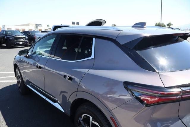 Used 2024 Chevrolet Equinox EV LT  in Norco, CA 16