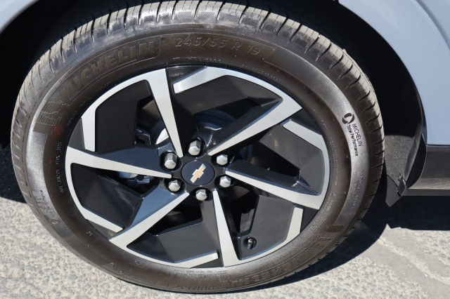 Used 2024 Chevrolet Equinox EV LT  in Norco, CA 11