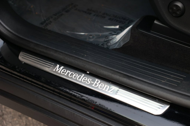 Used 2025 Mercedes-Benz GLE GLE 450e 4MATIC® in Norco, CA 19