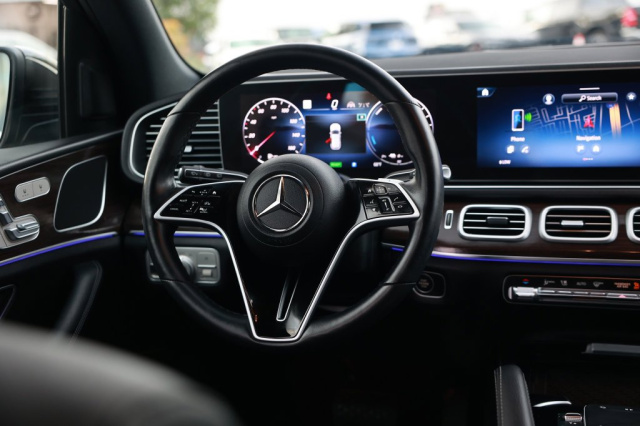 Used 2025 Mercedes-Benz GLE GLE 450e 4MATIC® in Norco, CA 26