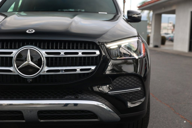 Used 2025 Mercedes-Benz GLE GLE 450e 4MATIC® in Norco, CA 5