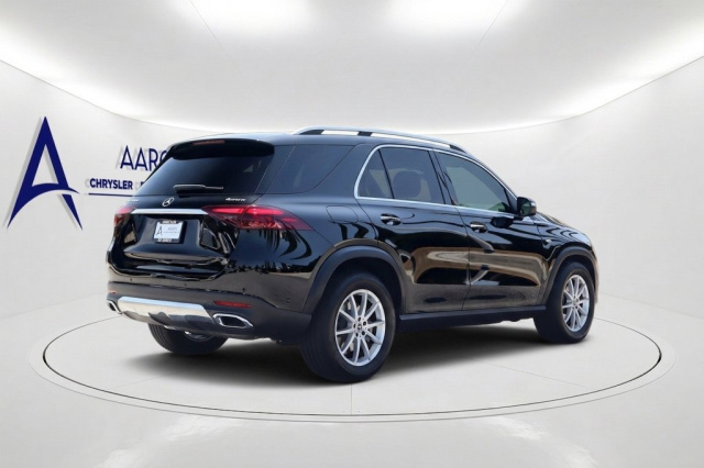Used 2025 Mercedes-Benz GLE GLE 450e 4MATIC® in Norco, CA 4