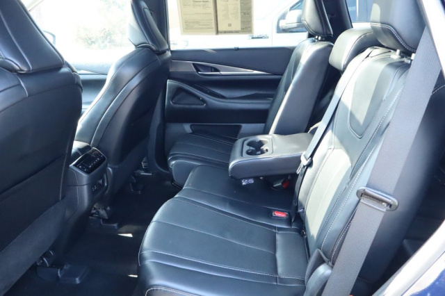 Used 2023 INFINITI QX60 LUXE  in Norco, CA 32