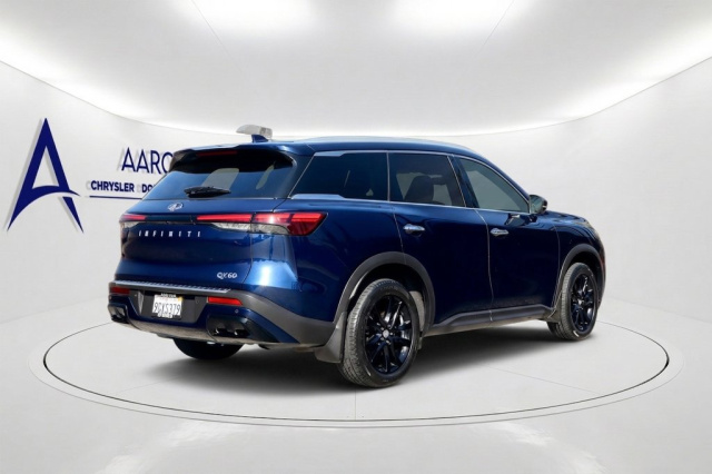 Used 2023 INFINITI QX60 LUXE  in Norco, CA 5
