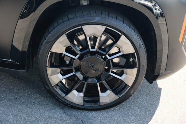 Used 2024 BMW XM Base  in Norco, CA 8
