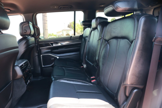 Used 2023 Jeep Wagoneer Series II  in Norco, CA 34