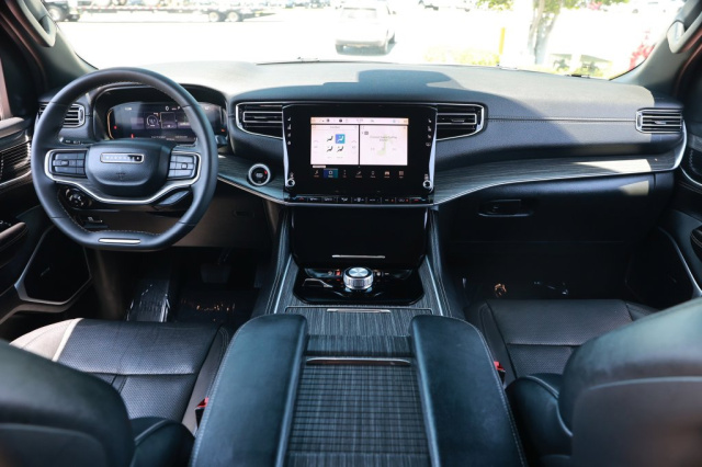 Used 2023 Jeep Wagoneer Series II  in Norco, CA 26