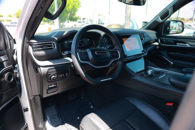 Used 2023 Jeep Wagoneer Series II  in Norco, CA 17