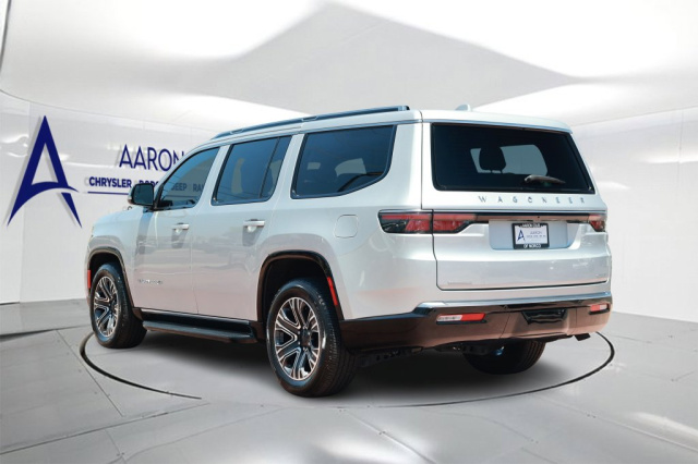 Used 2023 Jeep Wagoneer Series II  in Norco, CA 2