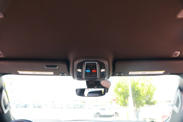 Used 2023 Jeep Wagoneer Series II  in Norco, CA 32