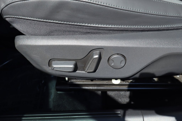 Used 2023 Kia Niro EX  in Norco, CA 20
