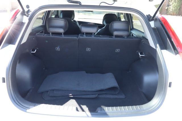 Used 2023 Kia Niro EX  in Norco, CA 32
