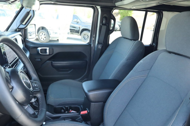 Used 2025 Jeep Wrangler Willys  in Norco, CA 19
