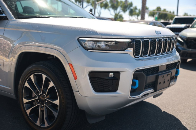 Used 2023 Jeep Grand Cherokee Overland 4xe  in Norco, CA 8