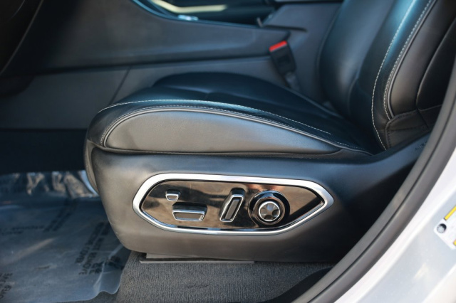 Used 2023 Jeep Grand Cherokee Overland 4xe  in Norco, CA 21