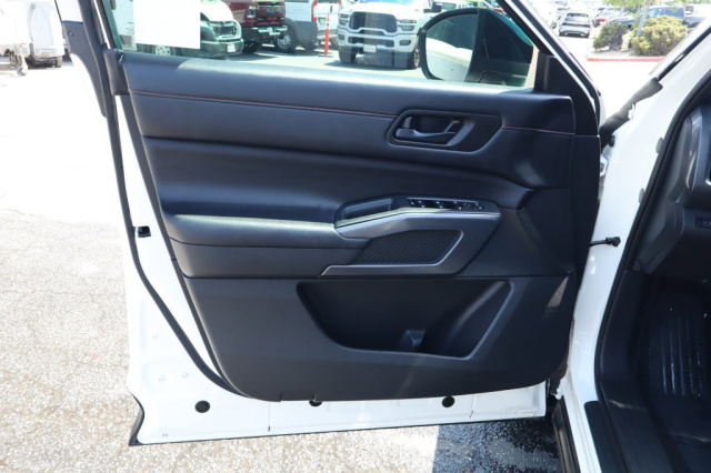 Used 2024 Nissan Pathfinder Rock Creek  in Norco, CA 18