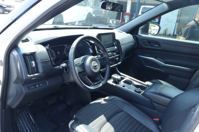 Used 2024 Nissan Pathfinder Rock Creek  in Norco, CA 17