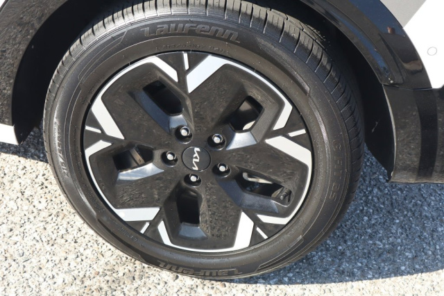 Used 2023 Kia Niro EV Wave  in Norco, CA 13