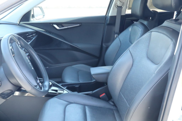 Used 2023 Kia Niro EV Wave  in Norco, CA 18