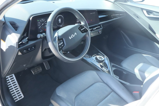 Used 2023 Kia Niro EV Wave  in Norco, CA 16