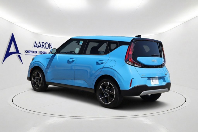Used 2024 Kia Soul EX  in Norco, CA 7