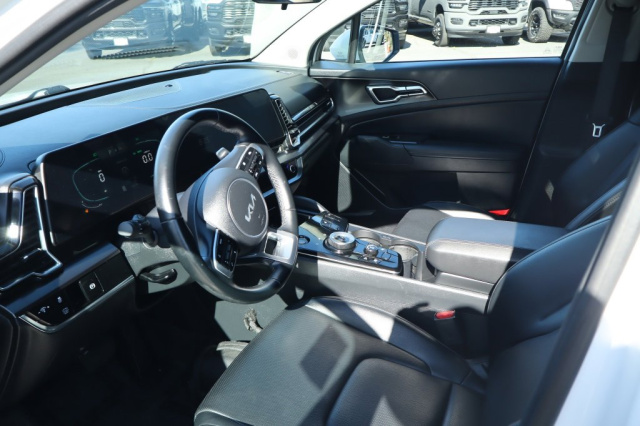 Used 2024 Kia Sportage Hybrid EX  in Norco, CA 17
