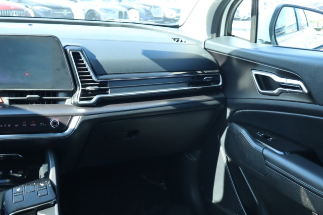 Used 2024 Kia Sportage Hybrid EX  in Norco, CA 30
