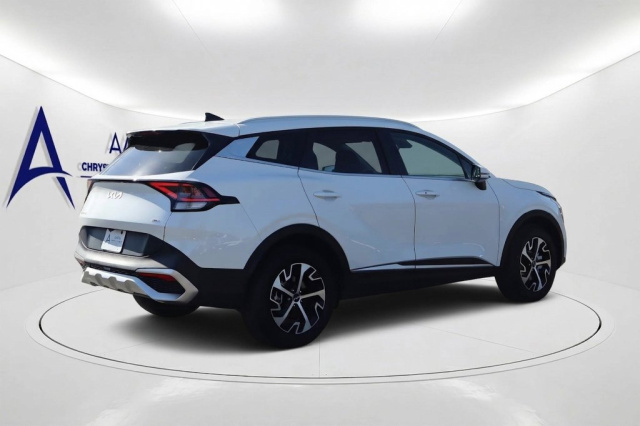 Used 2024 Kia Sportage Hybrid EX  in Norco, CA 4