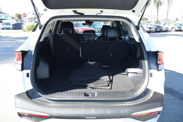 Used 2024 Kia Sportage Hybrid EX  in Norco, CA 37