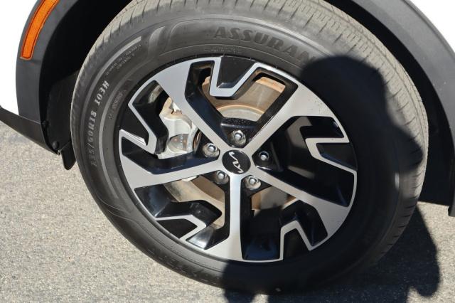 Used 2024 Kia Sportage Hybrid EX  in Norco, CA 14