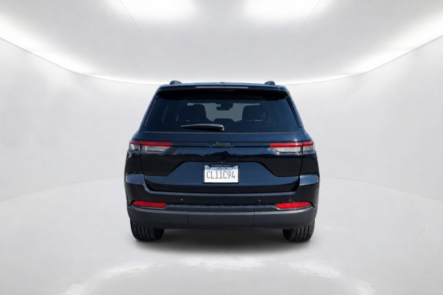 Used 2023 Jeep Grand Cherokee Altitude X  in Norco, CA 6
